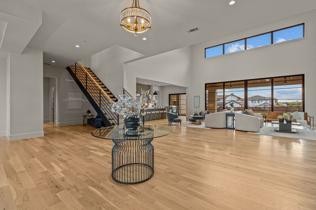 Stunning east facing new build by calais custom homes hits the market for 4. 699 million 5