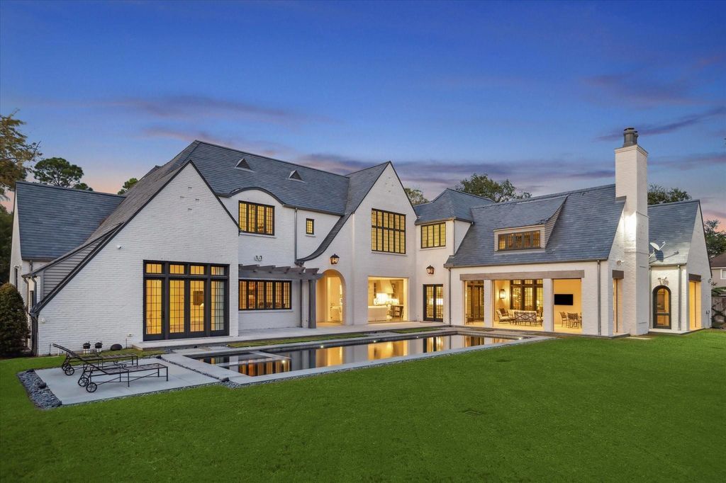 A piney point masterpiece sophisticated modern living with exceptional design by brandon breaux priced at 6. 875 million 46