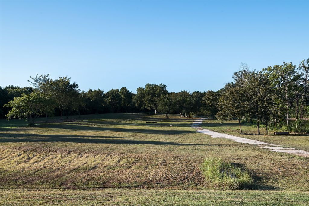 A true santa fe masterpiece buena vista ranch on 86 acres listed at 5495000 33