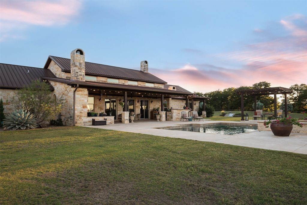 A true santa fe masterpiece buena vista ranch on 86 acres listed at 5495000 6