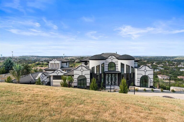 Bella Montagna’s Hidden Gem: A Contemporary Chateau Offering Luxury Behind Gated Privacy for $4 Million