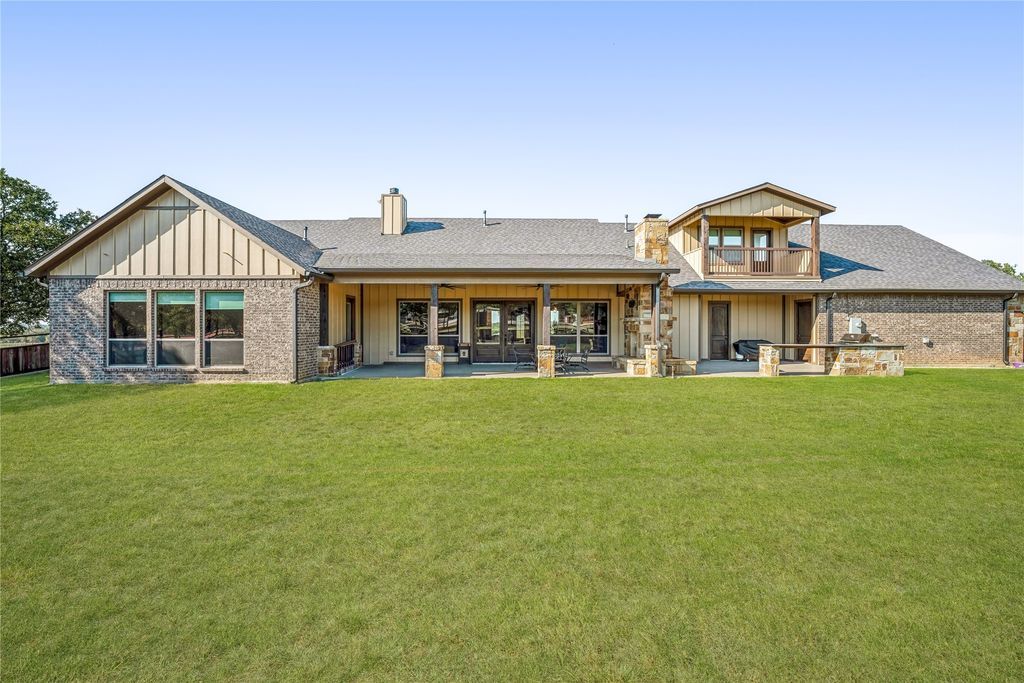 Exceptional equestrian living parker county property with comprehensive facilities 2. 99 million 35