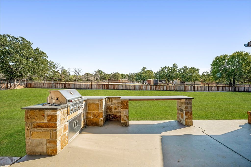 Exceptional equestrian living parker county property with comprehensive facilities 2. 99 million 36