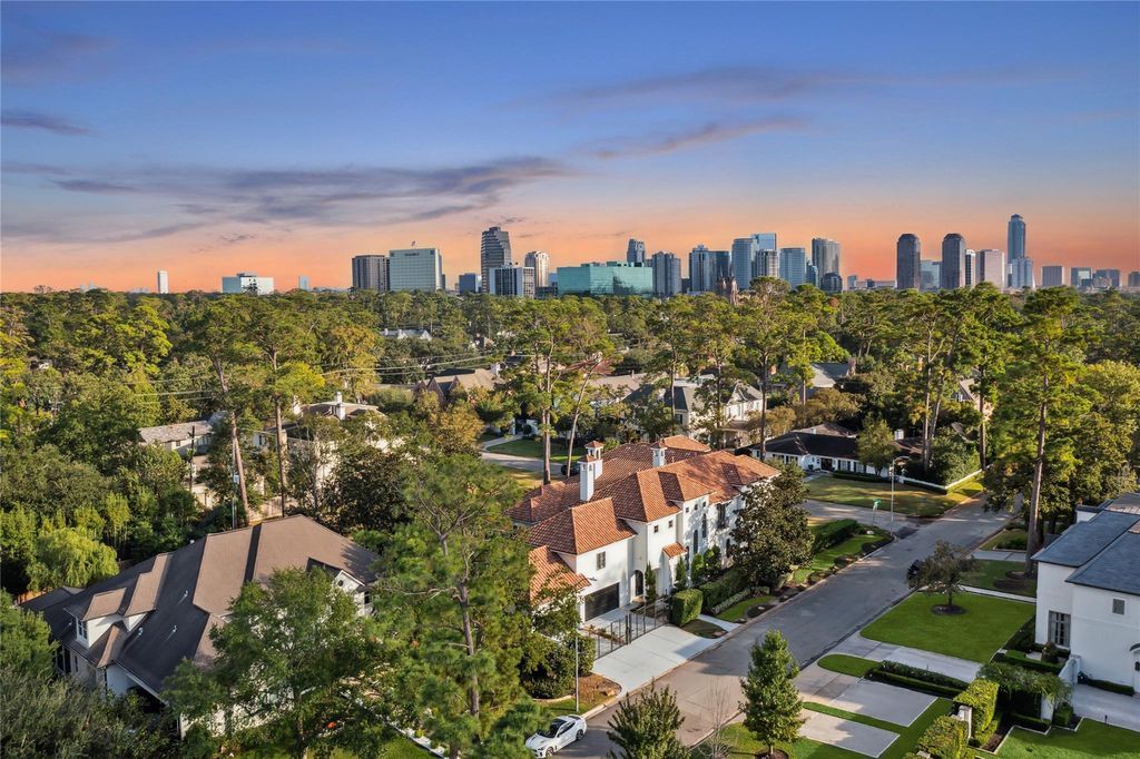 Prestigious pine shadows residence with unmatched luxury and style priced at 3. 95 million 23