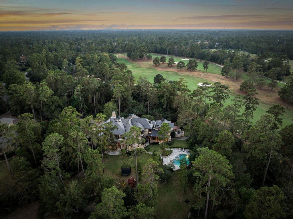 Unparalleled luxury on 2 acres backing the jack nicklaus signature course in carlton woods – offered at 5. 95 million 1