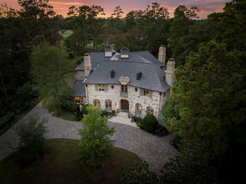 Unparalleled luxury on 2 acres backing the jack nicklaus signature course in carlton woods – offered at 5. 95 million 2