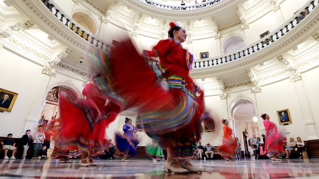 Ballet folklorico austin texas state capitol ap 2017 result