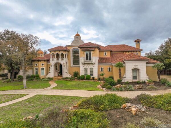 Mediterranean Marvel: Luxurious and Elegant Home for $2.25M