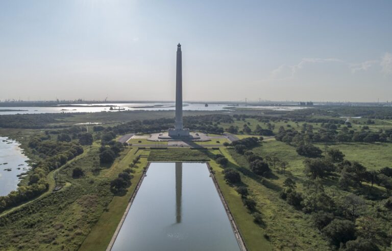 Historic Battlefields of Texas: A Guide to Goliad, San Jacinto, and More