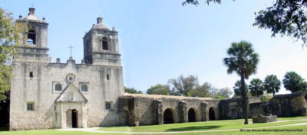 Language and Spanish Influence in Texan Life: A Legacy That Shapes the Present