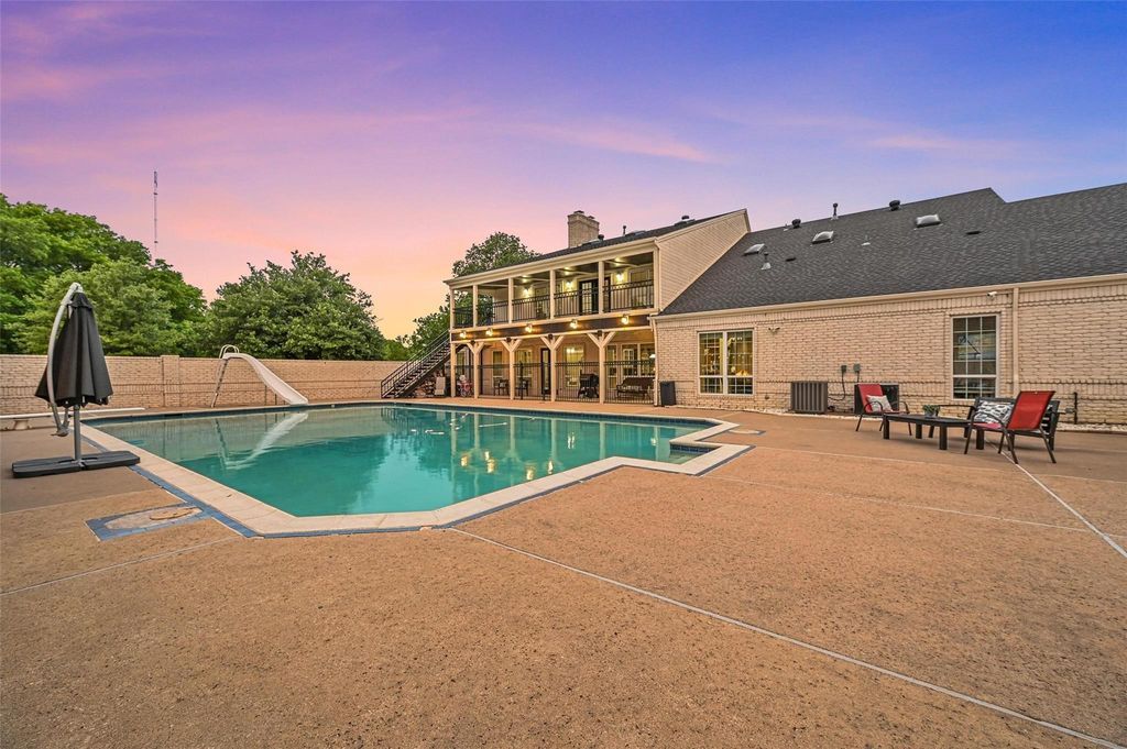 Unparalleled luxury living in rockwall estate listed for 2. 3 million 33