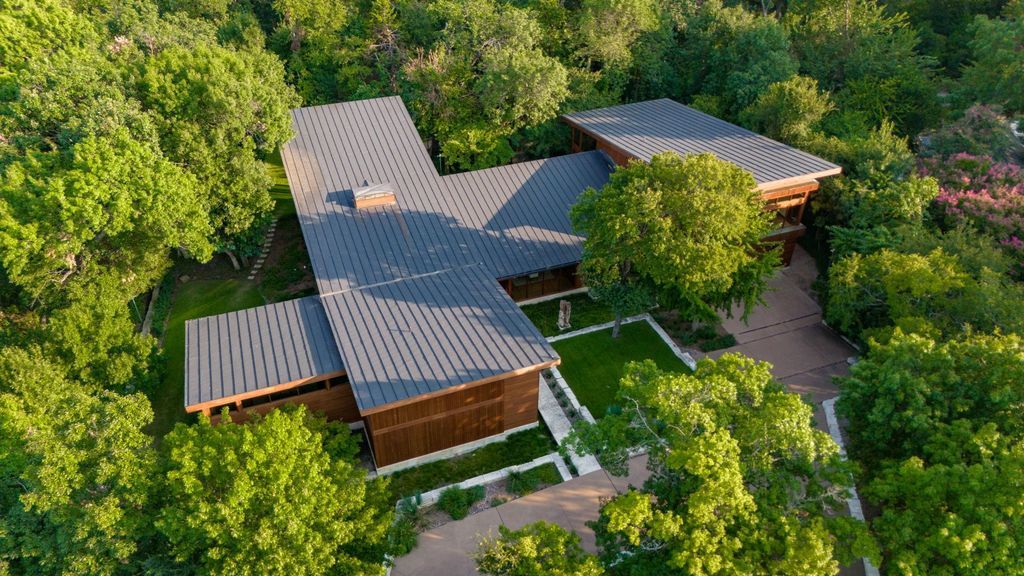 A private oasis in dallas extraordinary retreat on 2 acres of lush greenery asking 3. 995 million 32