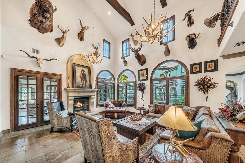 A taste of tuscany extraordinary 3. 395m horse property in exclusive texas community 10