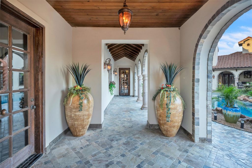 A taste of tuscany extraordinary 3. 395m horse property in exclusive texas community 17