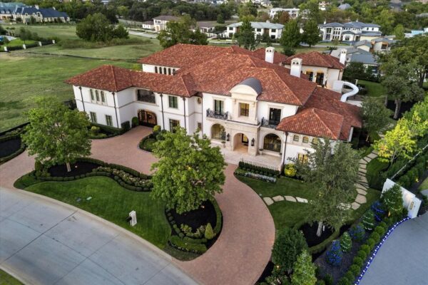 A True Masterpiece: Breathtaking Estate Offering Nearly 14,000 Square Feet of Luxury Living for $12.5 Million