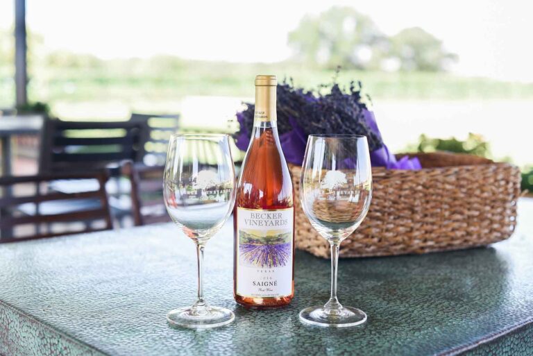 Luxury wine tours: Chauffeured tastings and vineyard visits Fredericksburg