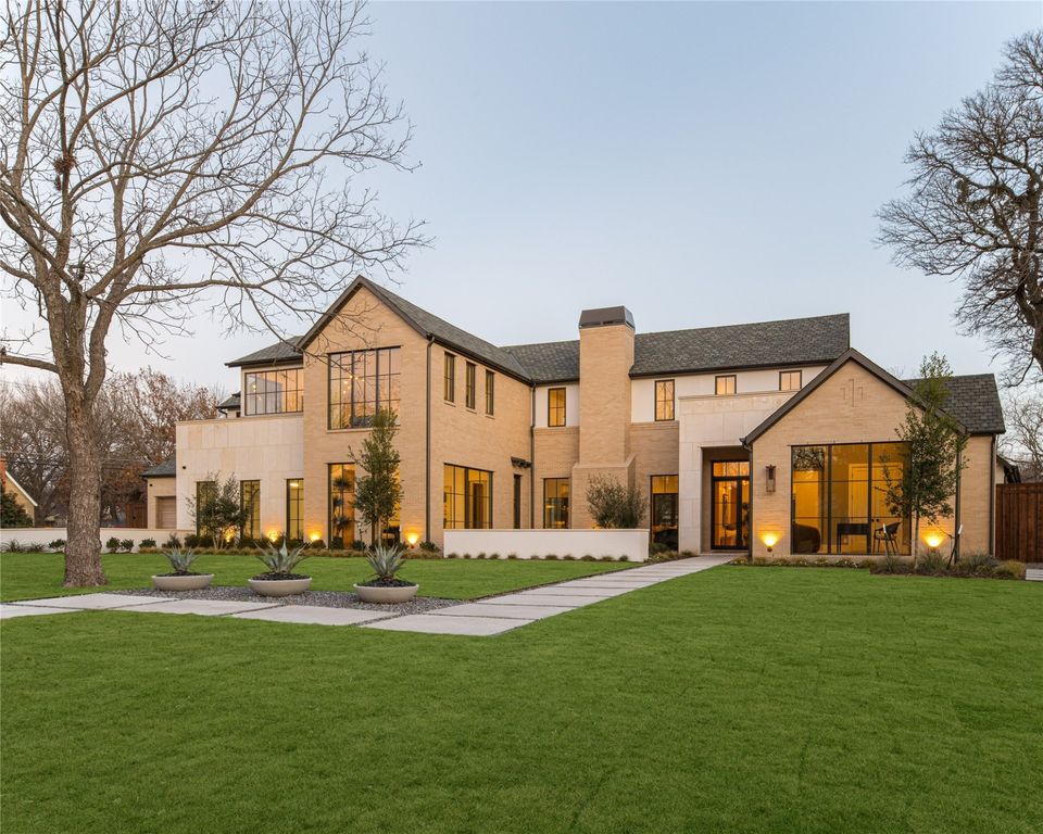 Exceptional forest hills estate luxury living on a breathtaking park like property near white rock lake for 4. 495 million 1