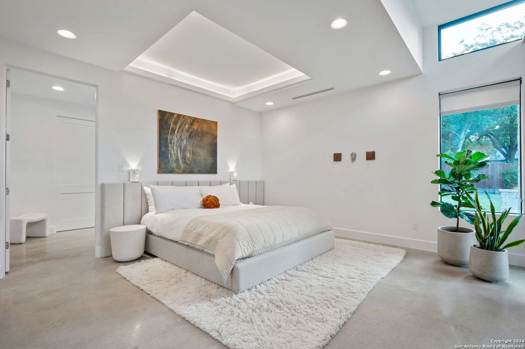 Refined elegance home with clean lines and luxurious finishes for 1. 79 million 14