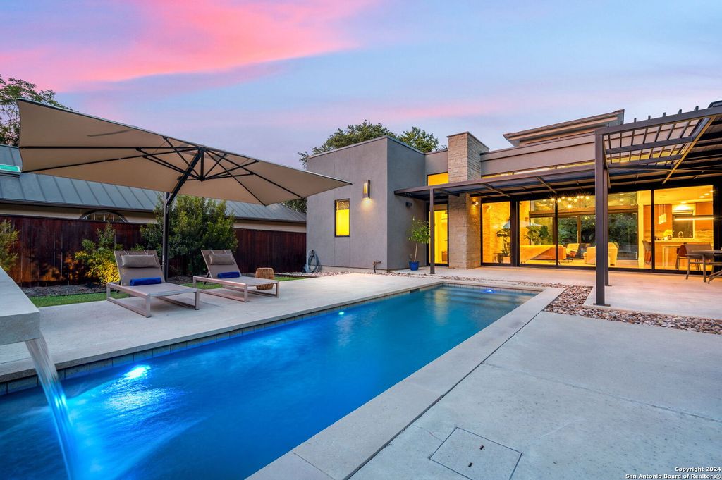 Refined elegance home with clean lines and luxurious finishes for 1. 79 million 38