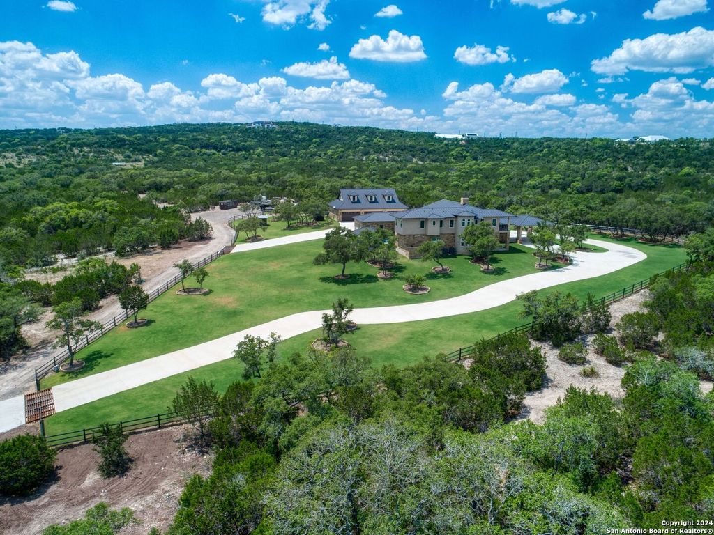 Scenic splendor expansive property with rolling hills and views for 4. 75 million 49