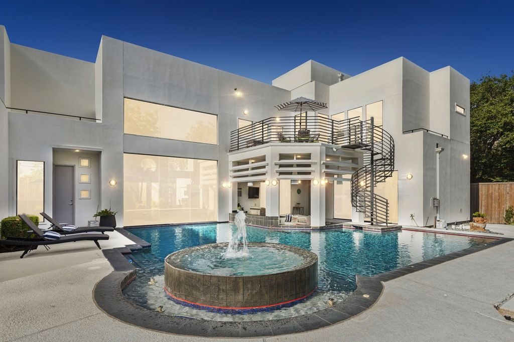 Timeless architectural masterpiece a testament to contemporary design listed for 2. 4 million 3