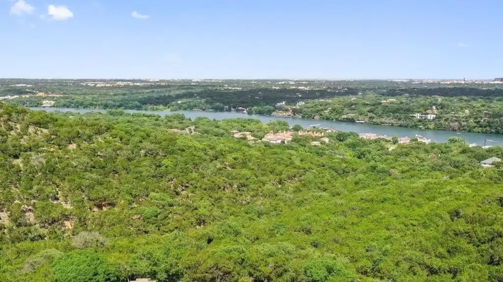 1529 mount larson rd expansive estate lot with sweeping downtown lake austin views – 4990000 26