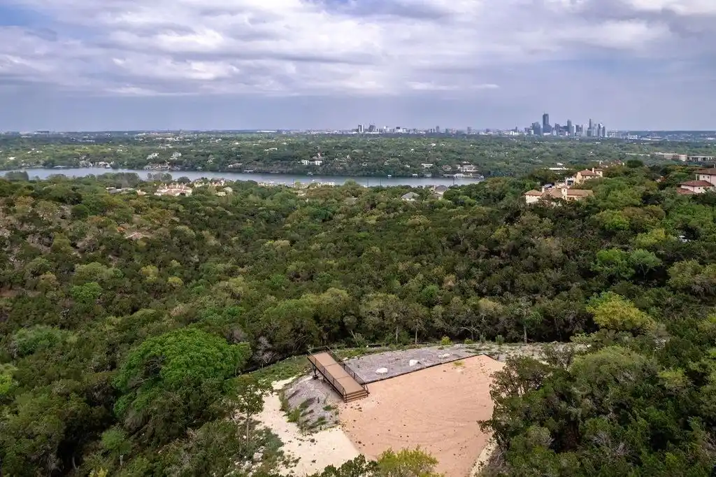 1529 mount larson rd expansive estate lot with sweeping downtown lake austin views – 4990000 2