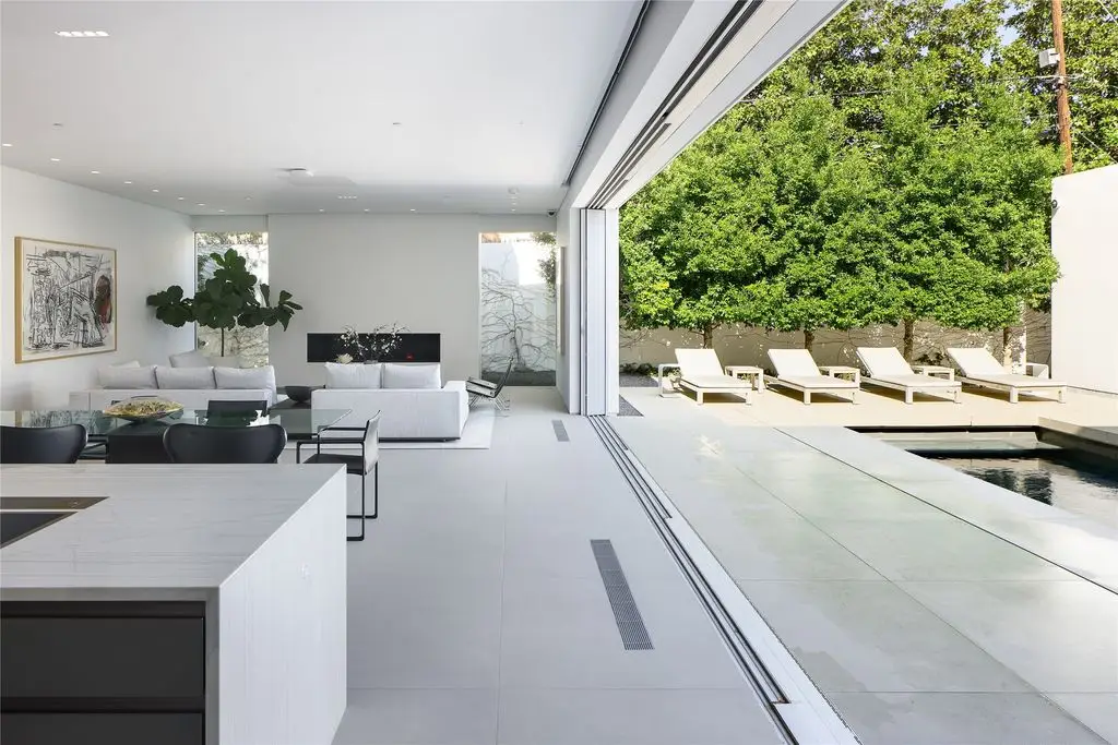 4208 beverly dr a contemporary marvel by lionel morrison hits the market for 10995000 4