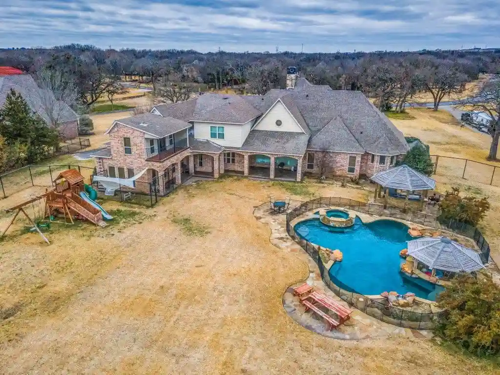 8341 ashbriar ln a private 8 acre luxury estate in ashbriar – asking 2. 1 million 12