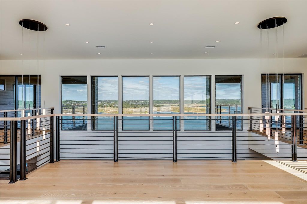 A vision of contemporary elegance exclusive modern lakefront residence for 3. 9999 million 6